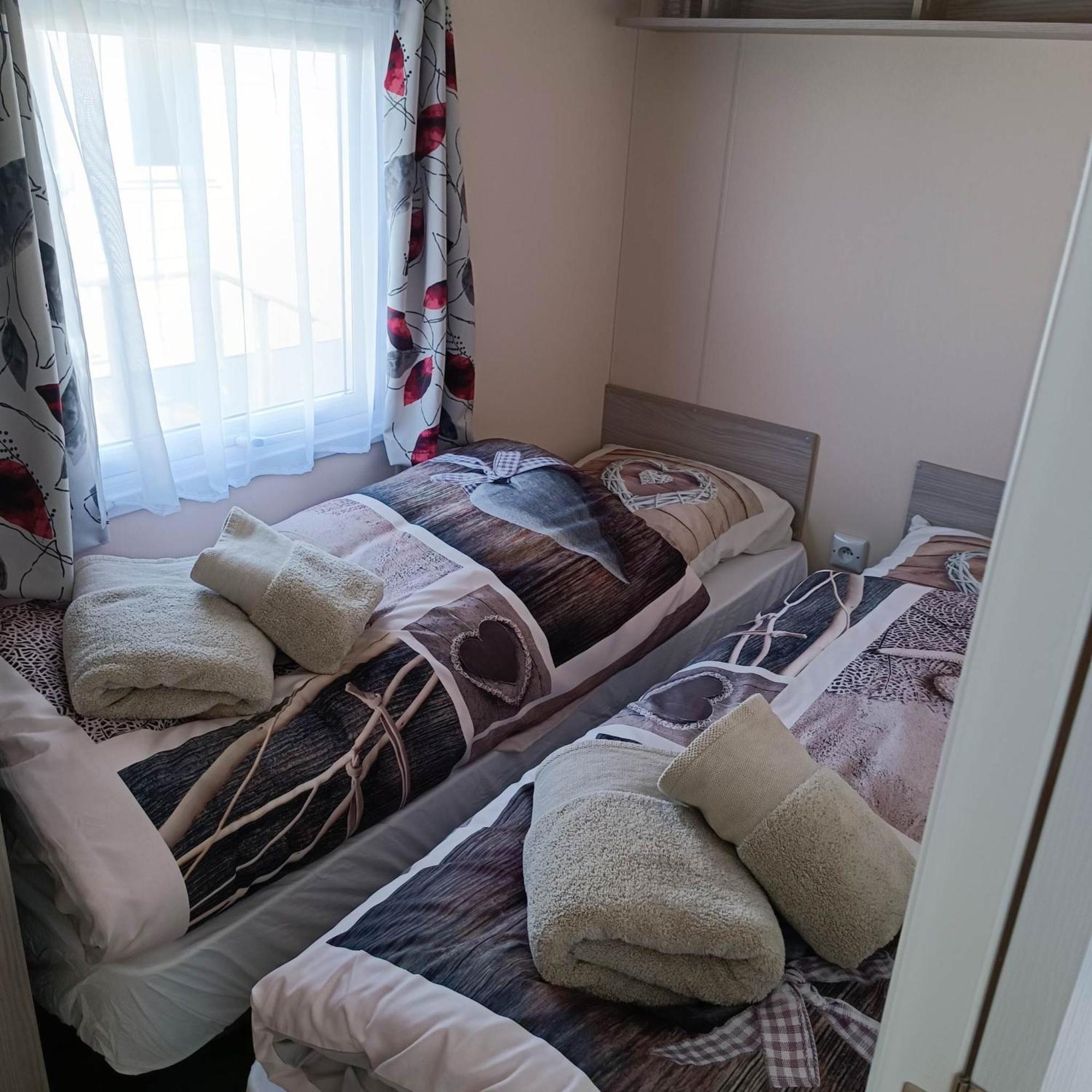 Caravan Aan Zee Arnani 米德尔克尔克 外观 照片